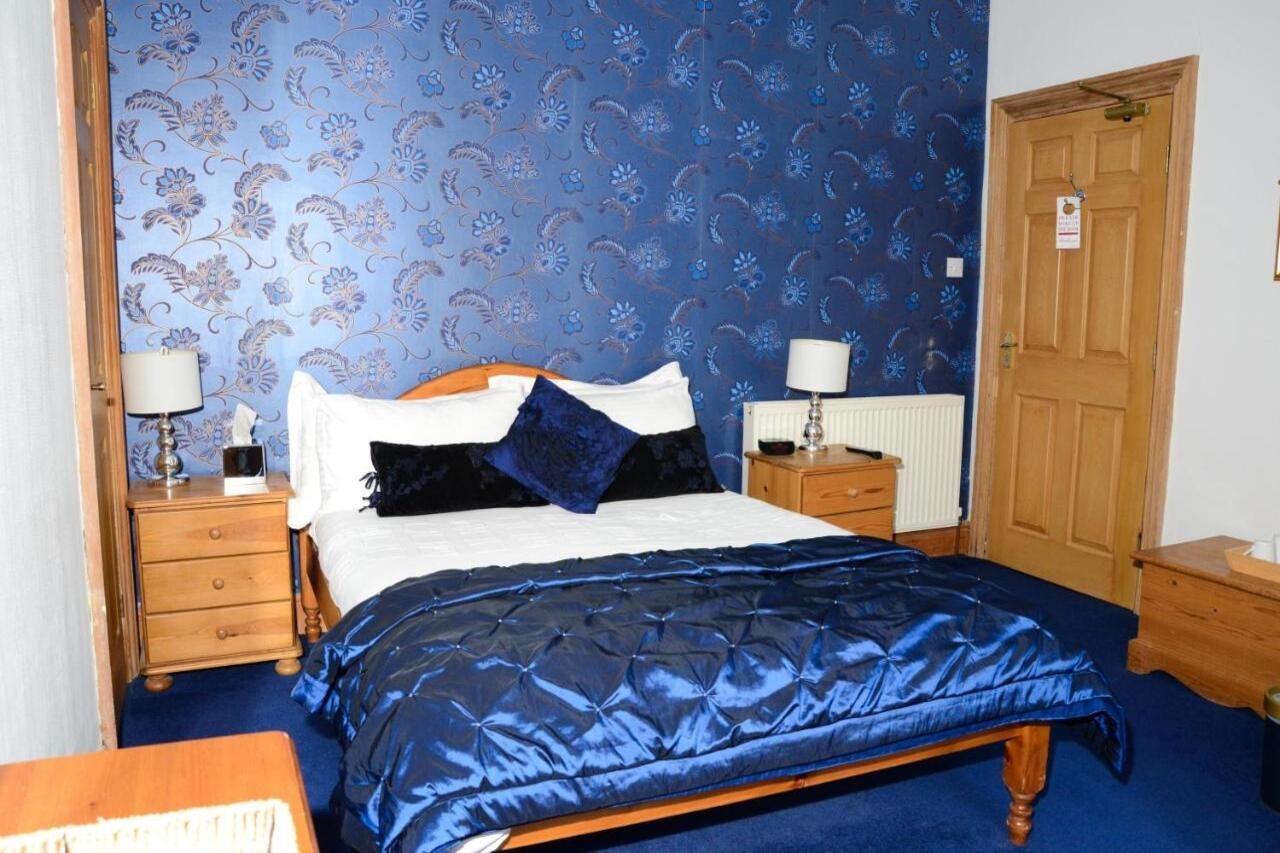 Pinewood House Hotel Уитби Екстериор снимка