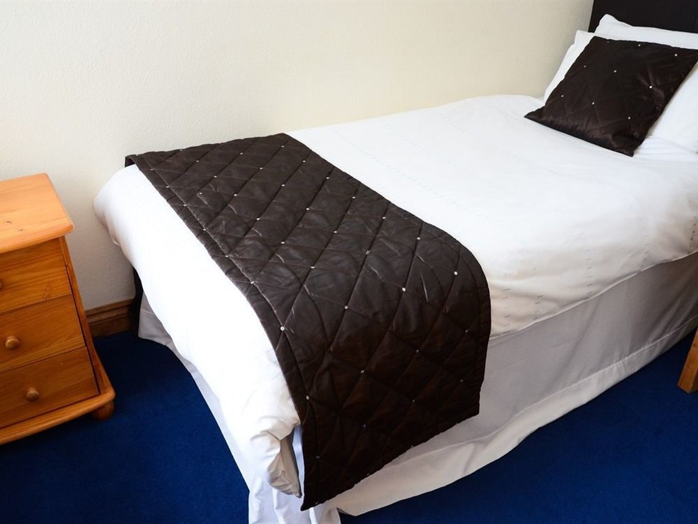 Pinewood House Hotel Уитби Екстериор снимка